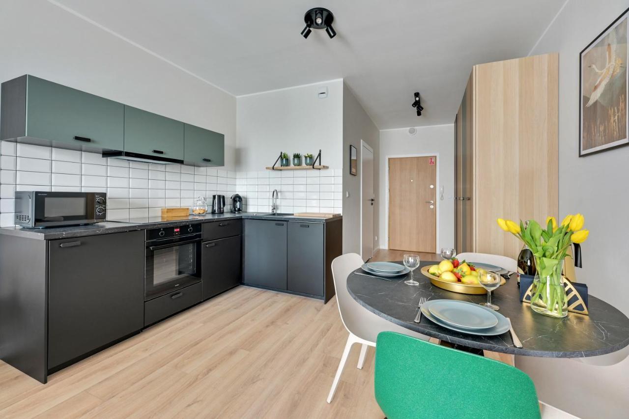Apartament Walowa Shipyard Gdansk Exterior photo